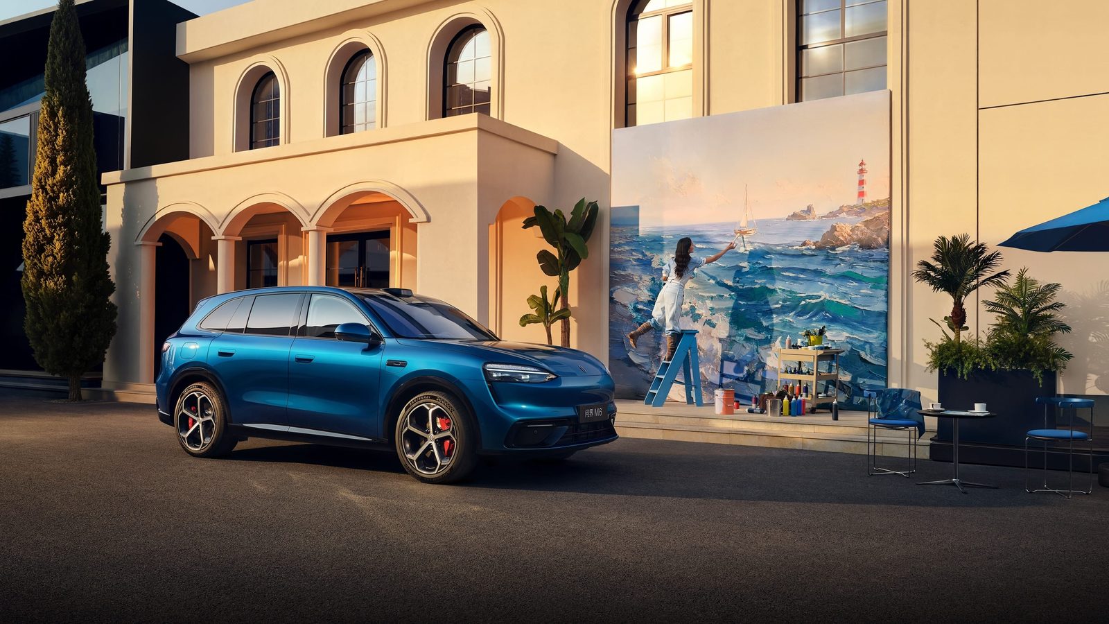 AITO M6 EV 2026 — экстерьер, side city blue, рынок AITO M6 official family media / EV and EREV visual reference