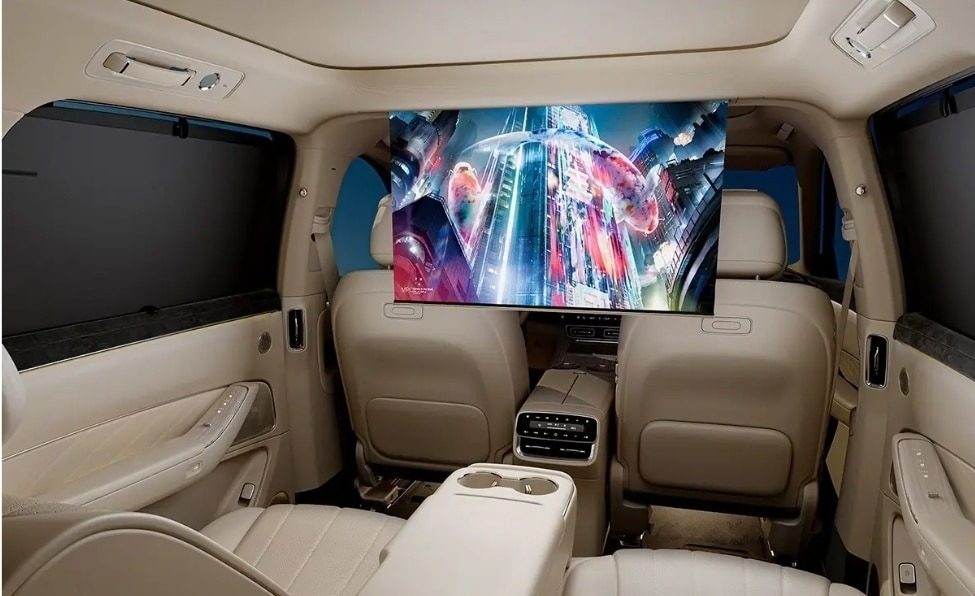 AITO M8 EREV 2025 — интерьер, second row screen, рынок internal_mvp