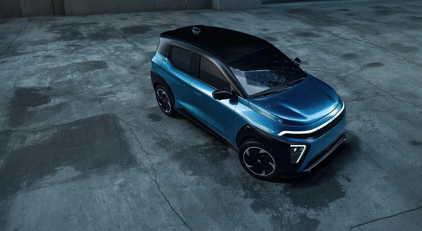 Atom 2026 — экстерьер, front 3q top, рынок Russia pre-order