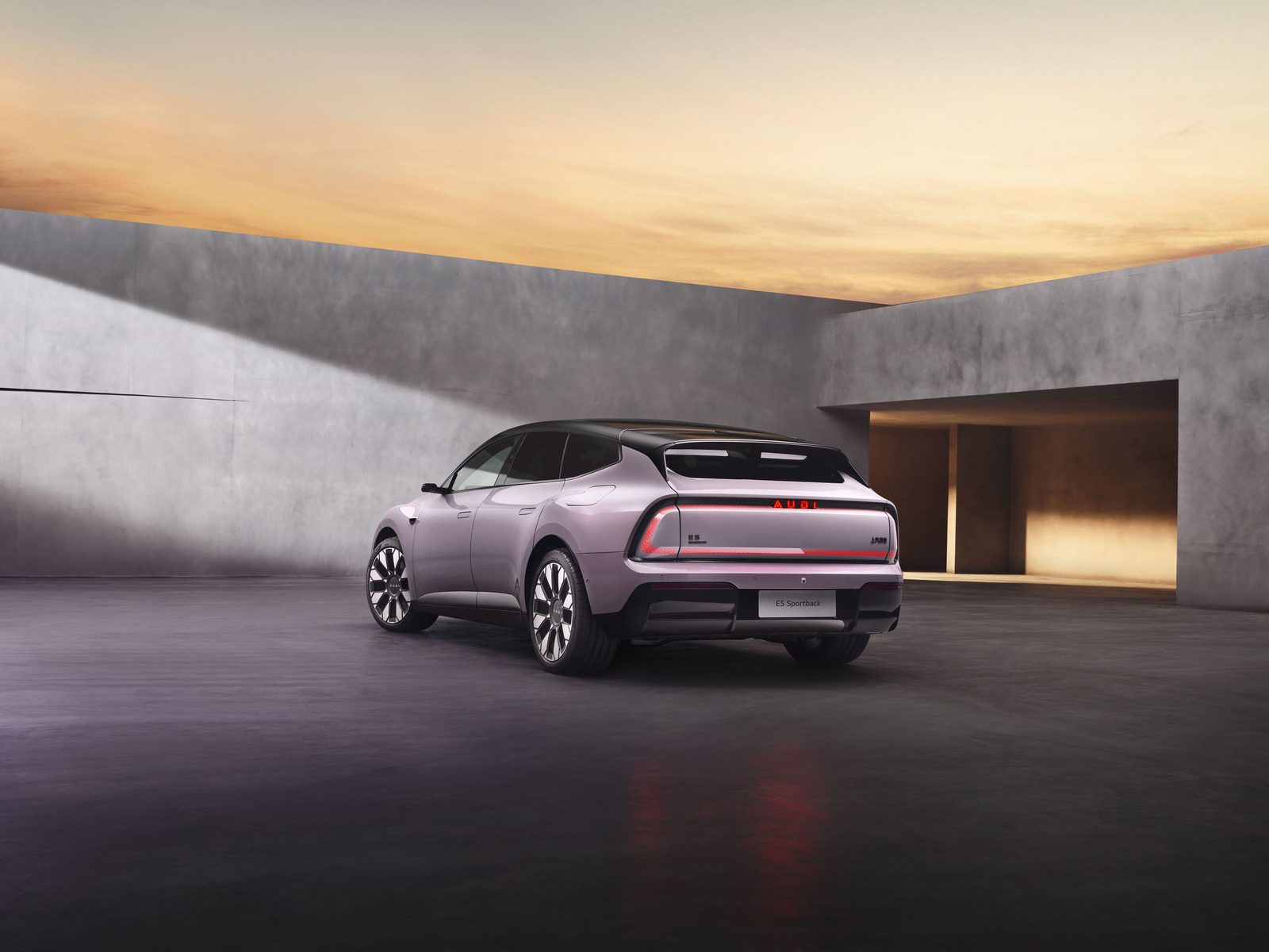Audi E5 Sportback China 2025 — экстерьер, вид сзади 3/4, рынок internal_mvp