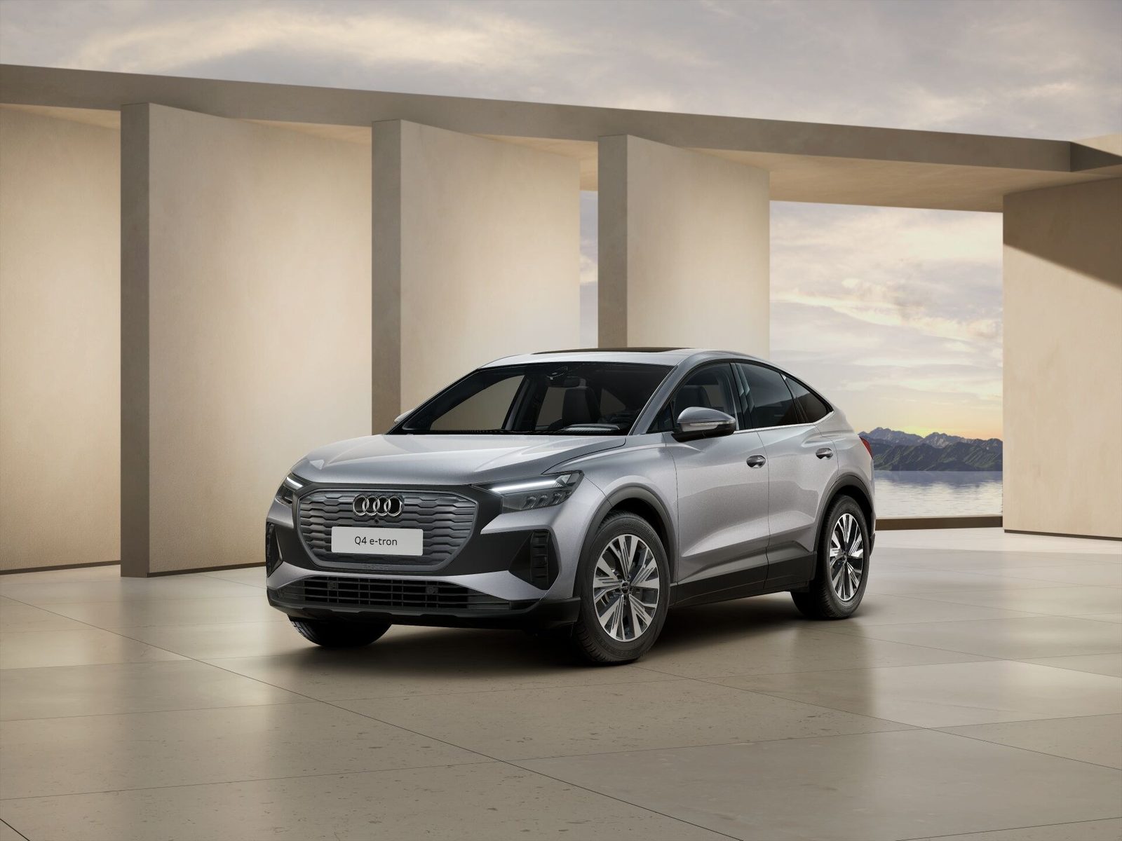Audi Q4 e-tron China 2022 — главное фото модели, экстерьер, вид сбоку, рынок internal_mvp
