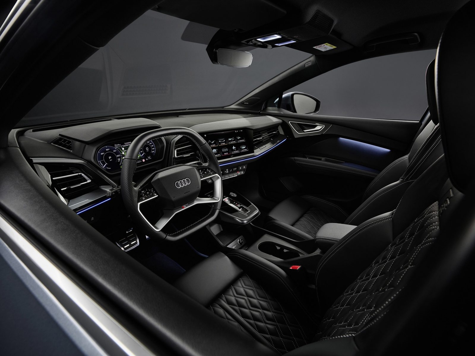 Audi Q4 e-tron China 2022 — интерьер, второй ряд сидений, рынок internal_mvp