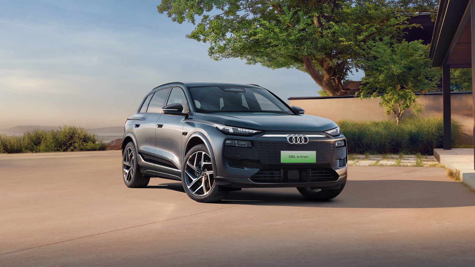 Audi Q6L e-tron China — фото модели