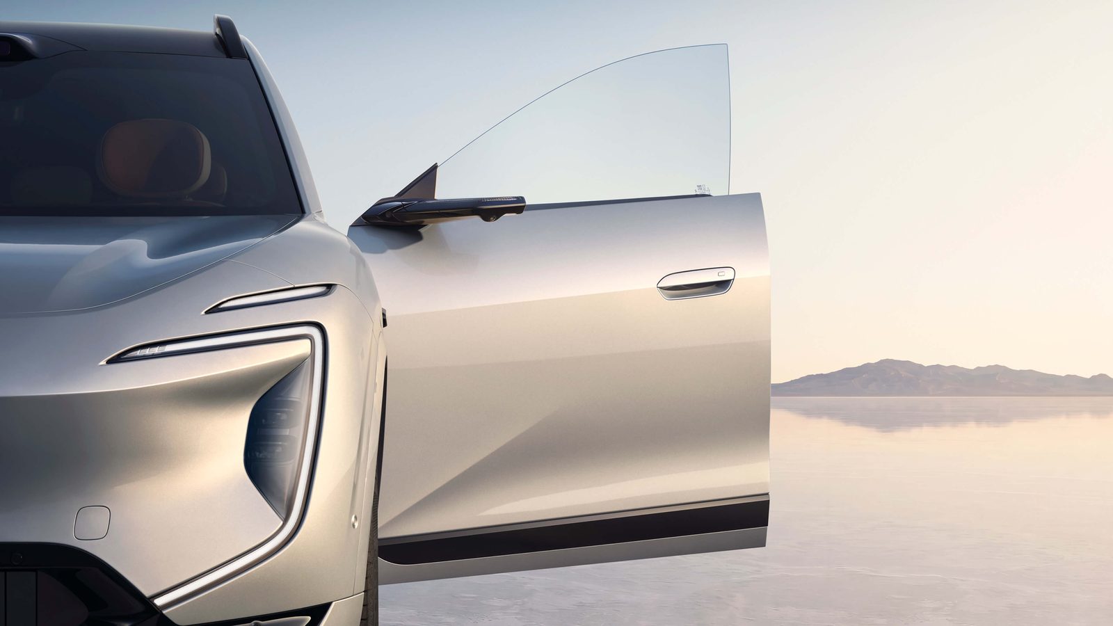 Avatr 07L EV 2026 — экстерьер, front detail, рынок China pre-sale reference