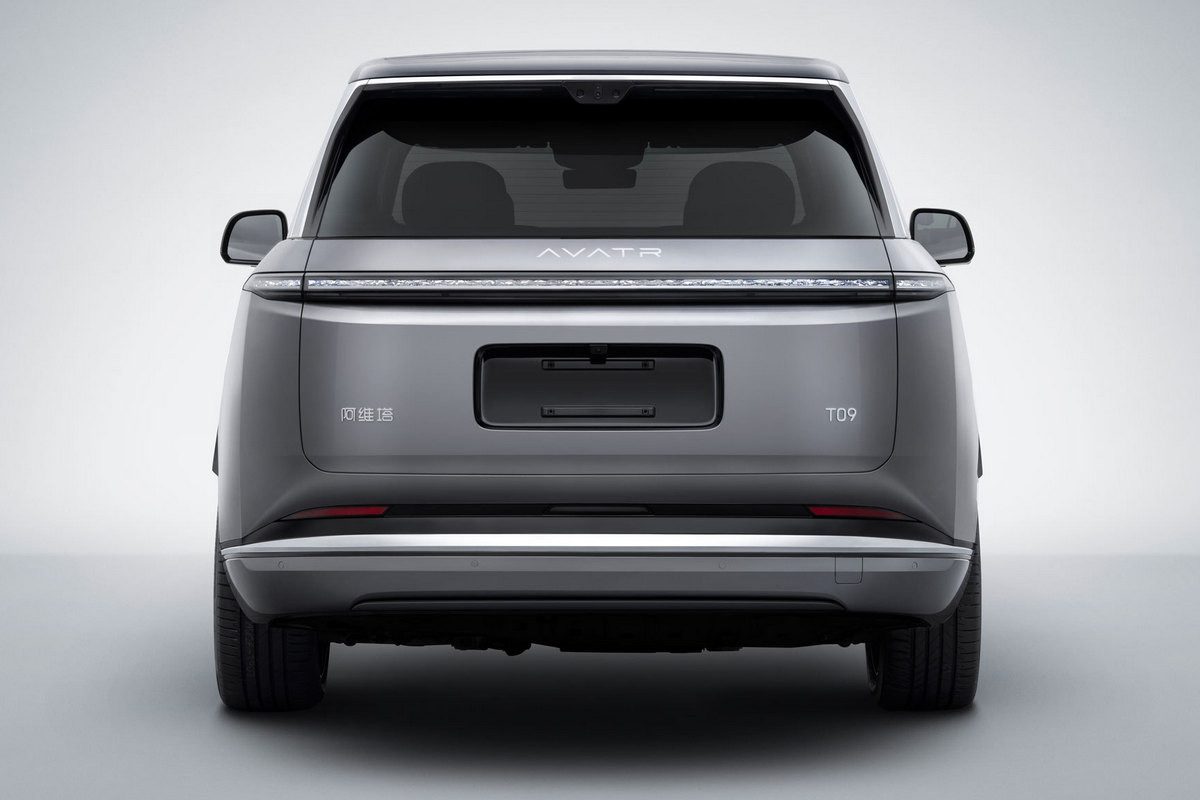 Avatr T09 PHEV 2026 — экстерьер, вид сзади, рынок China 2026 MIIT filing / PHEV