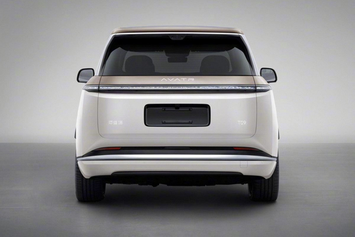 Avatr T09 PHEV 2026 — экстерьер, вид сзади, рынок China 2026 MIIT filing / PHEV