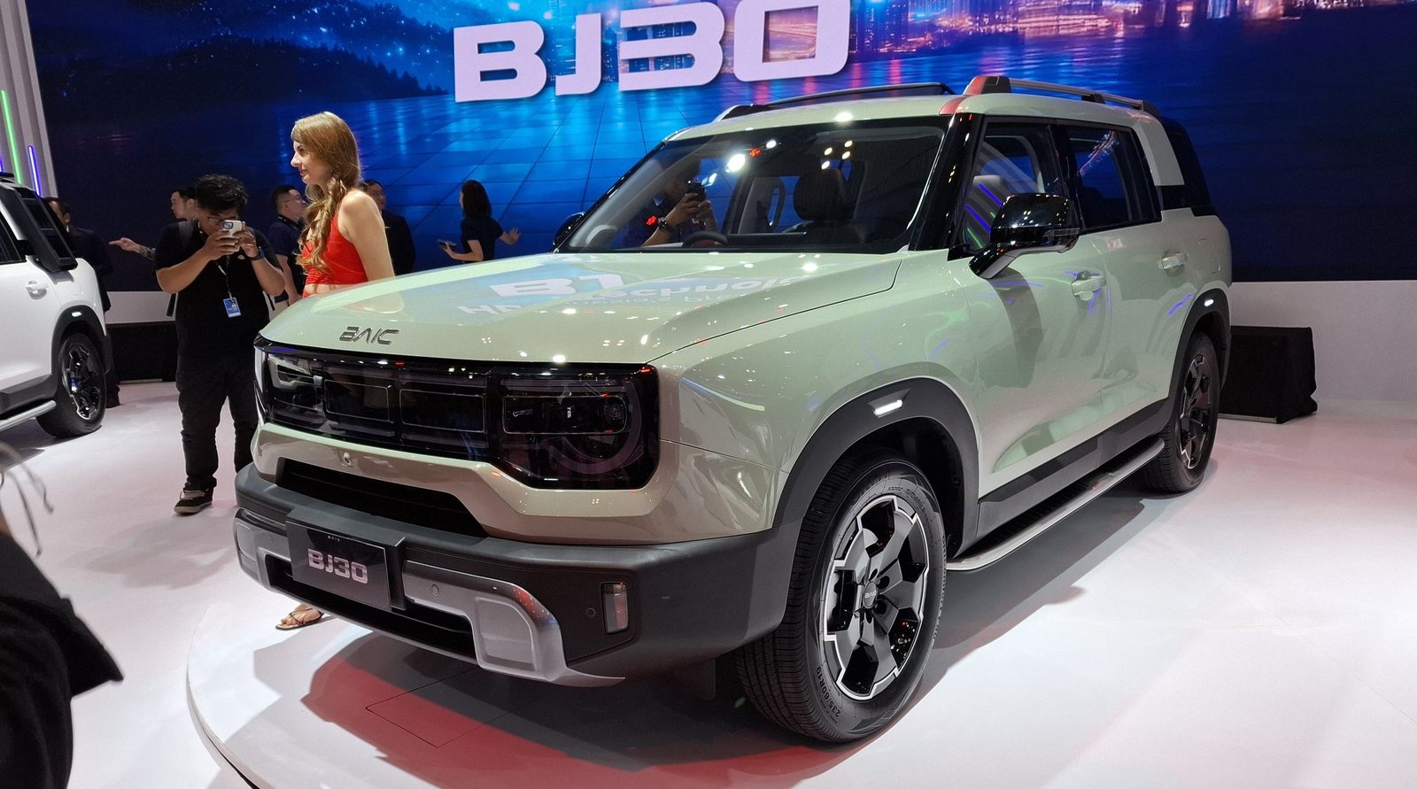 BAIC / Beijing BJ30 Hybrid 2024 — экстерьер, вид сбоку, рынок internal_mvp