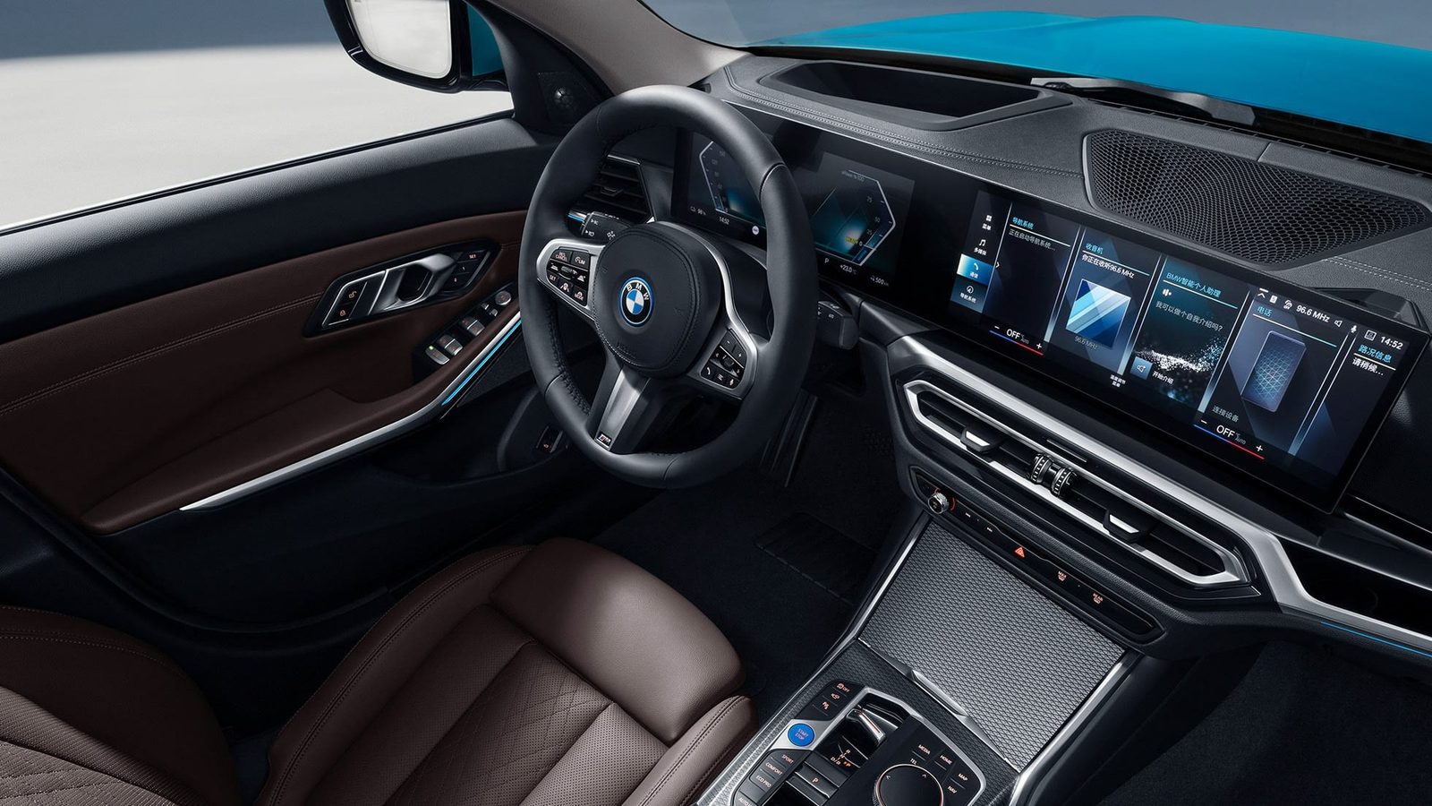 BMW i3 China 2026 — интерьер, второй ряд сидений, рынок internal_mvp