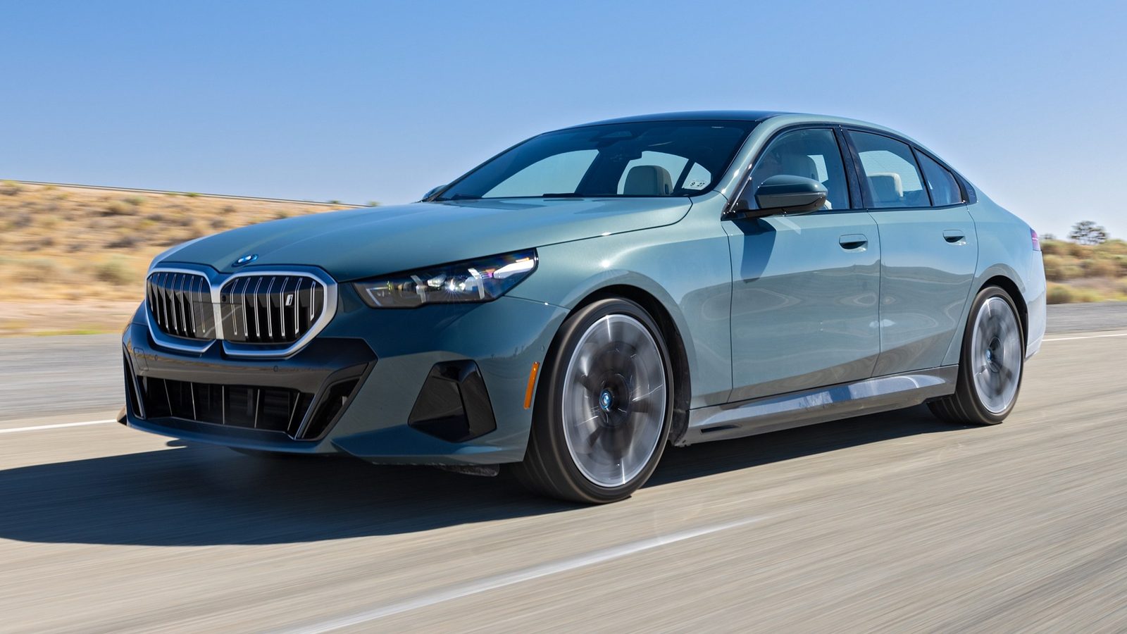 BMW i5 L China 2026 — экстерьер, вид сбоку, рынок internal_mvp