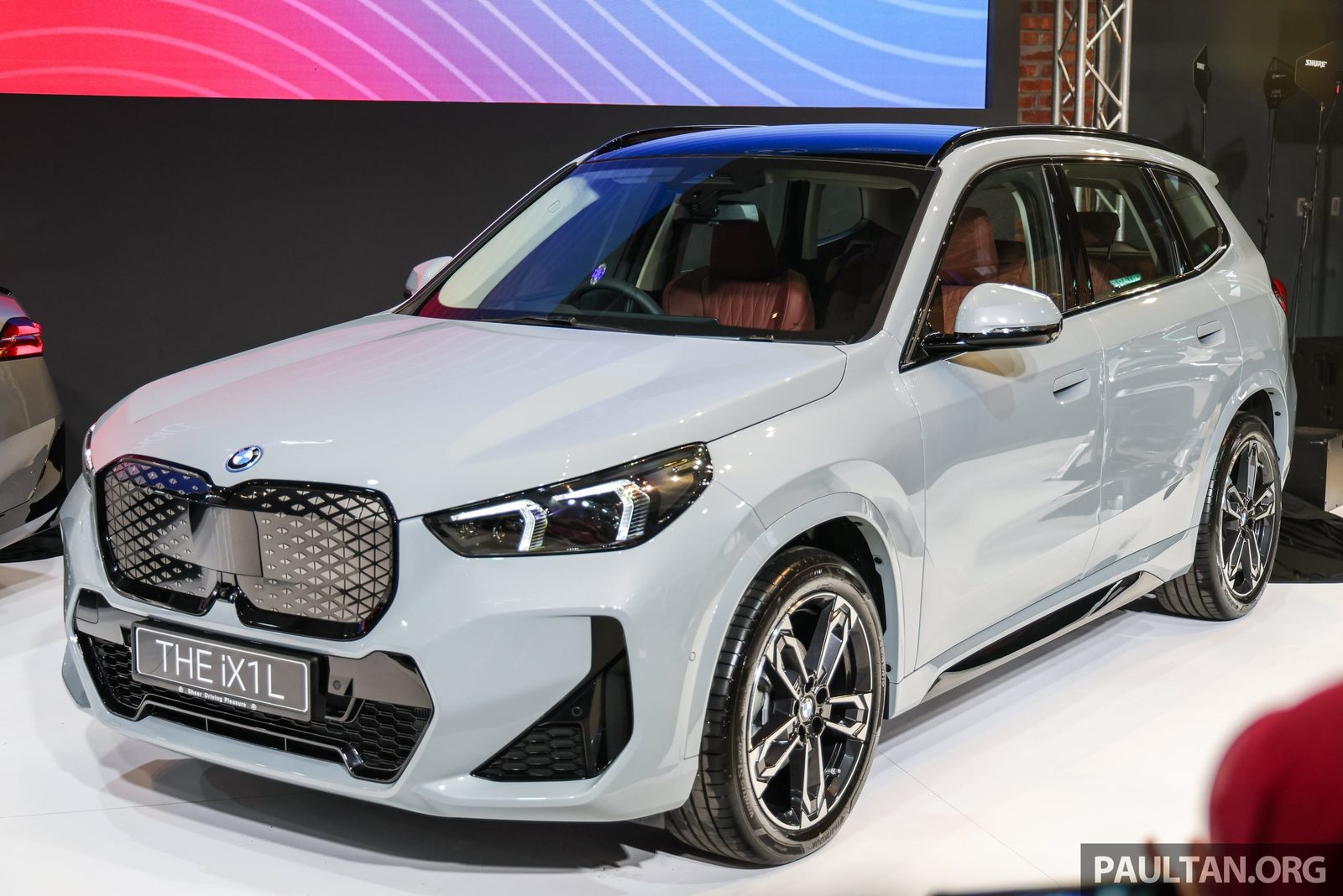 BMW iX1 China 2025 — экстерьер, вид сбоку, рынок internal_mvp