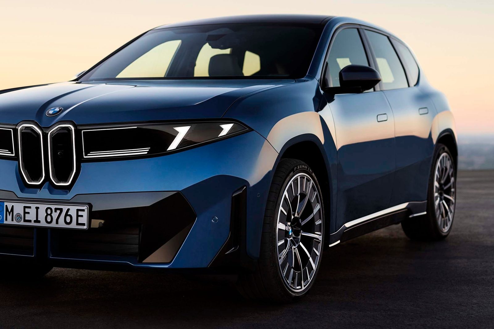BMW iX3 China 2024 — экстерьер, вид сбоку, рынок internal_mvp