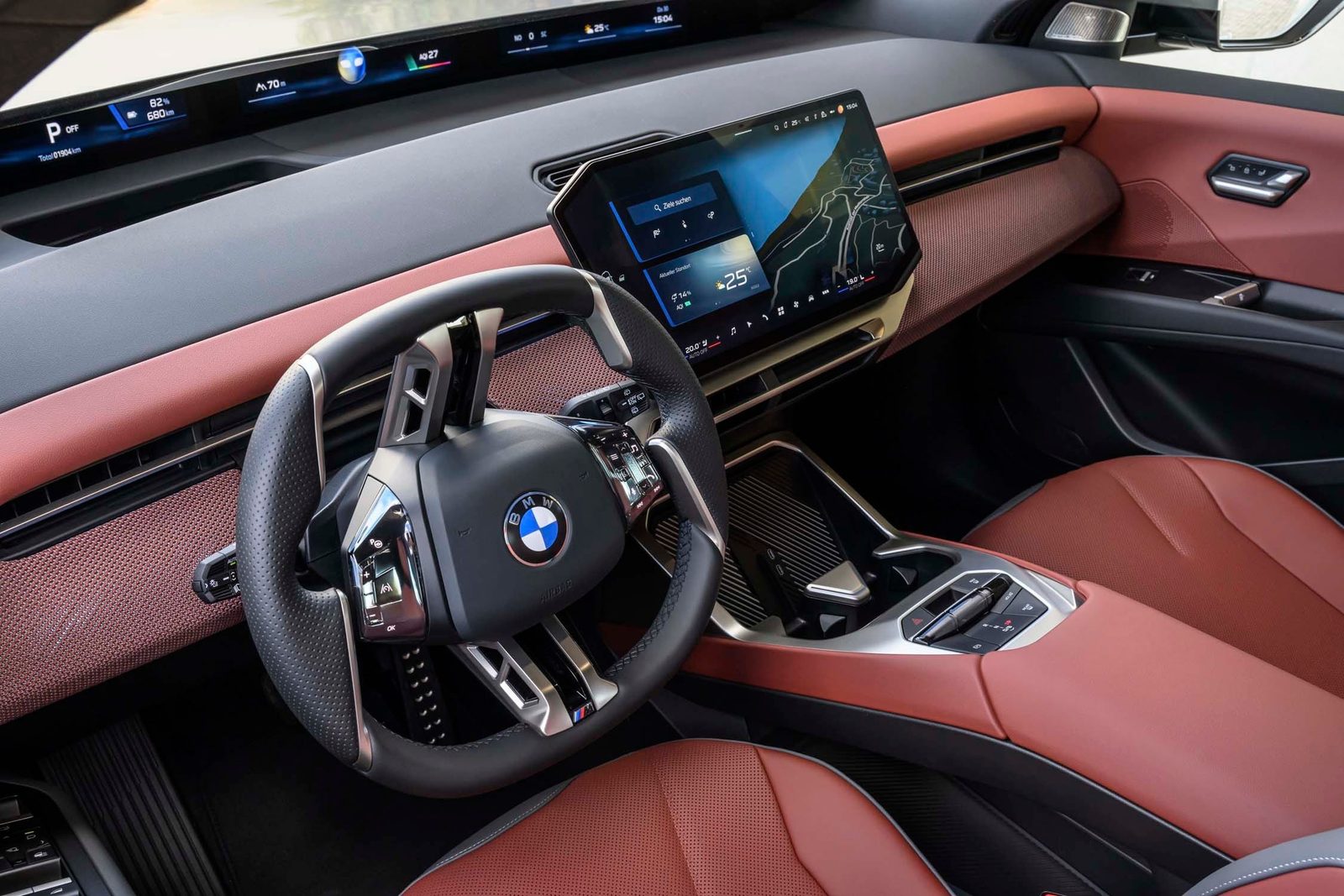 BMW iX3 China 2024 — интерьер, второй ряд сидений, рынок internal_mvp