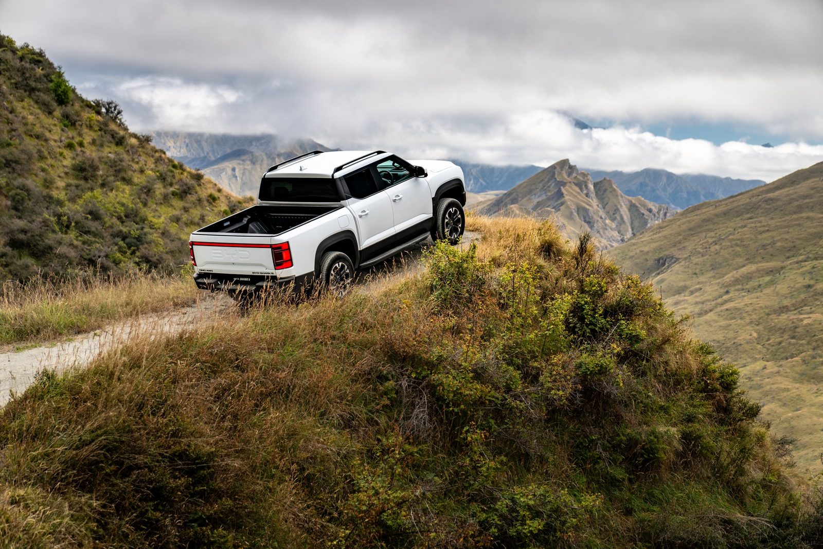 BYD Pickup Shark 6 2025 — экстерьер, вид сзади 3/4, рынок New Zealand/Kenya