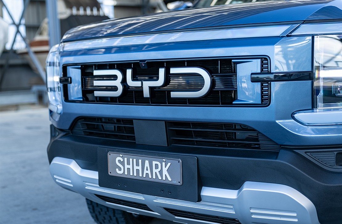 BYD Pickup Shark 6 2025 — интерьер, center console, рынок New Zealand/export
