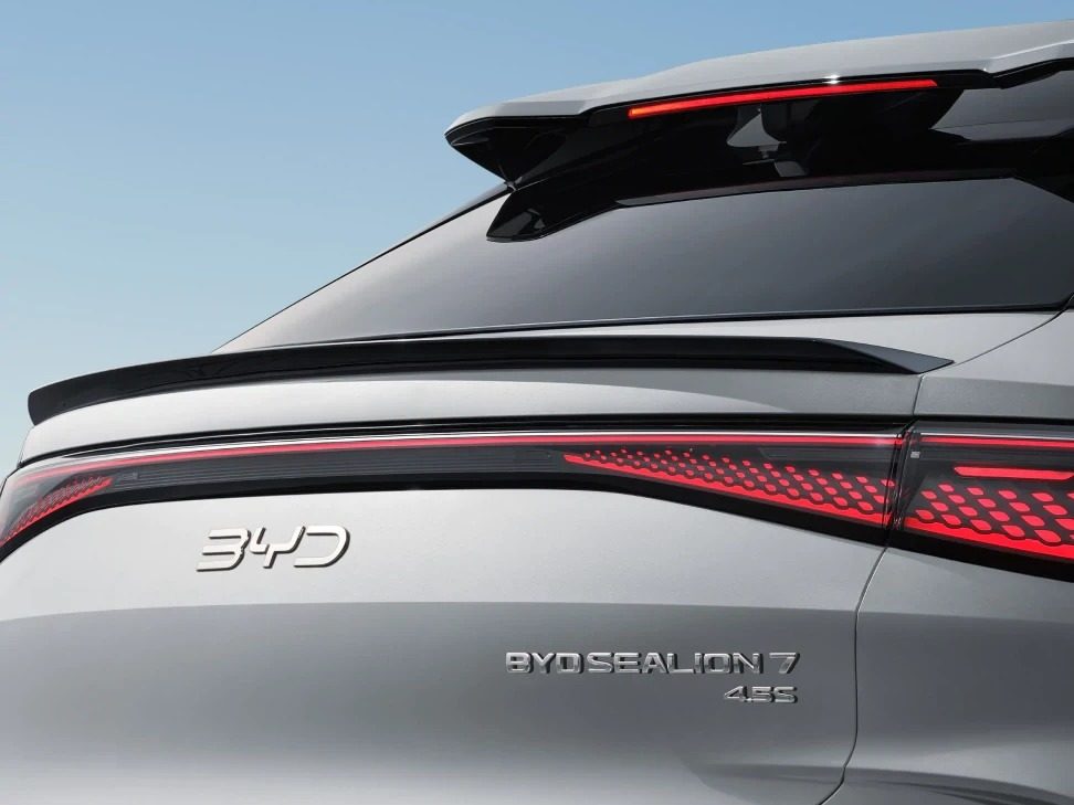 BYD Sealion 07 EV 2024 — экстерьер, rear light detail, рынок global_export