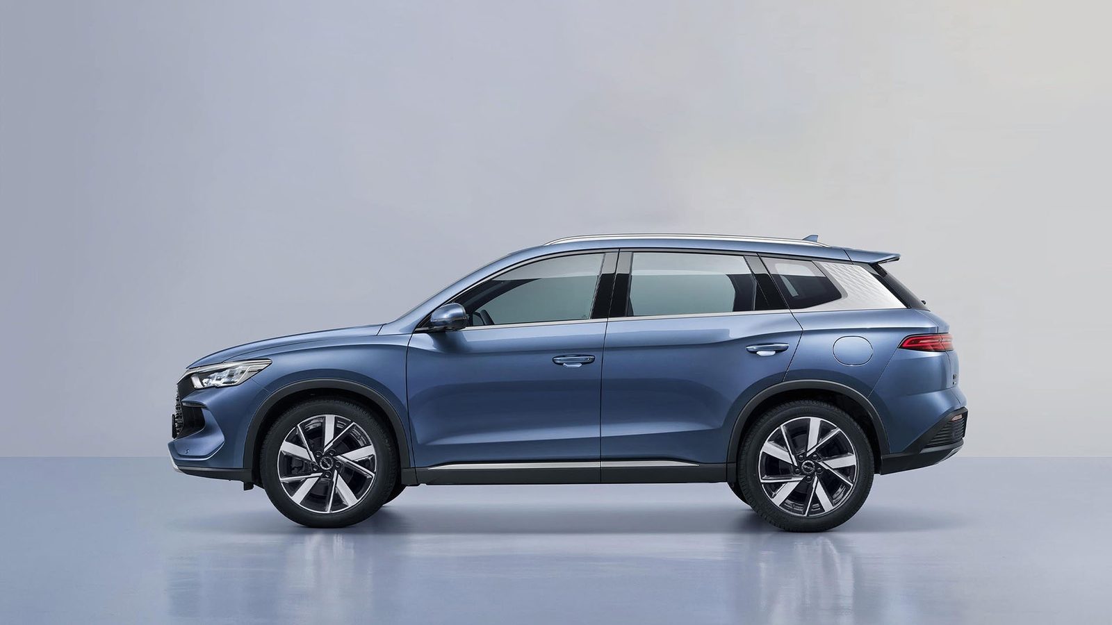 BYD Song Pro DM-i 2025 — экстерьер, side profile, рынок china/export