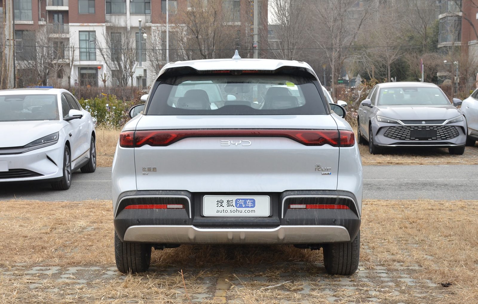 BYD Yuan UP EV 2025 — экстерьер, вид сзади, рынок China / import visual reference