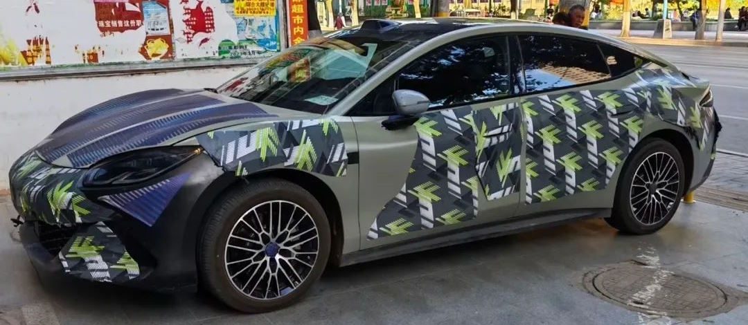 BYD Fang Cheng Bao Formula S 2026 — экстерьер, camo side profile spy clean, рынок China prelaunch spy reference