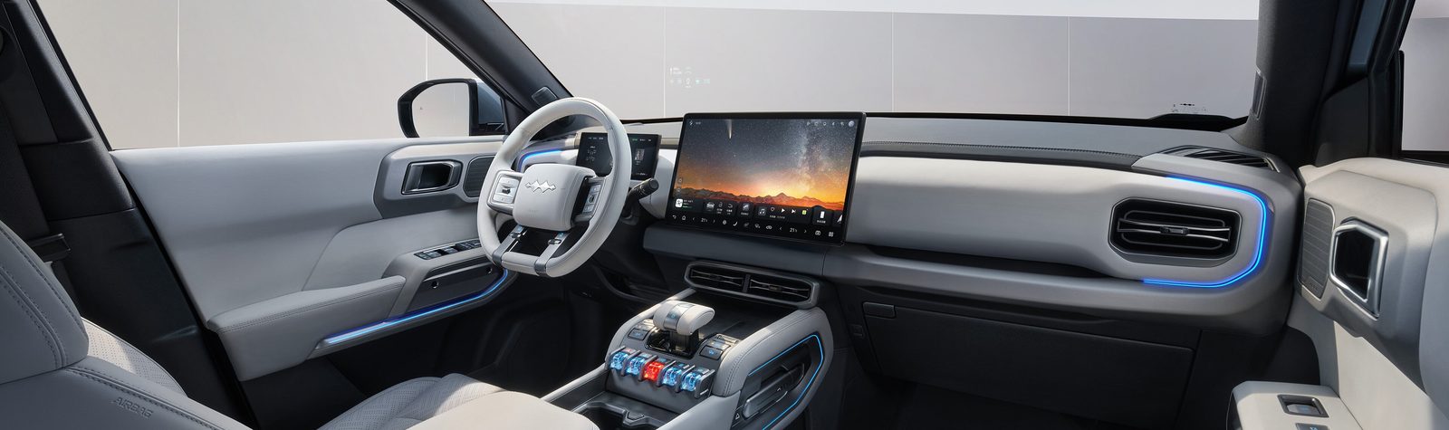 BYD FangChengBao Tai 3 EV 2025 — главное фото модели, интерьер, передняя панель, рынок China official