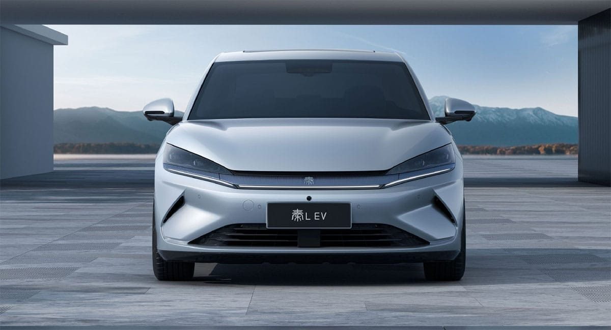 BYD Qin L EV 2024 — экстерьер, вид спереди, рынок china/reference