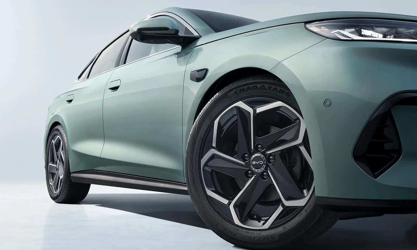 BYD Seal 06 DM-i 2024 — экстерьер, front wheel detail, рынок china