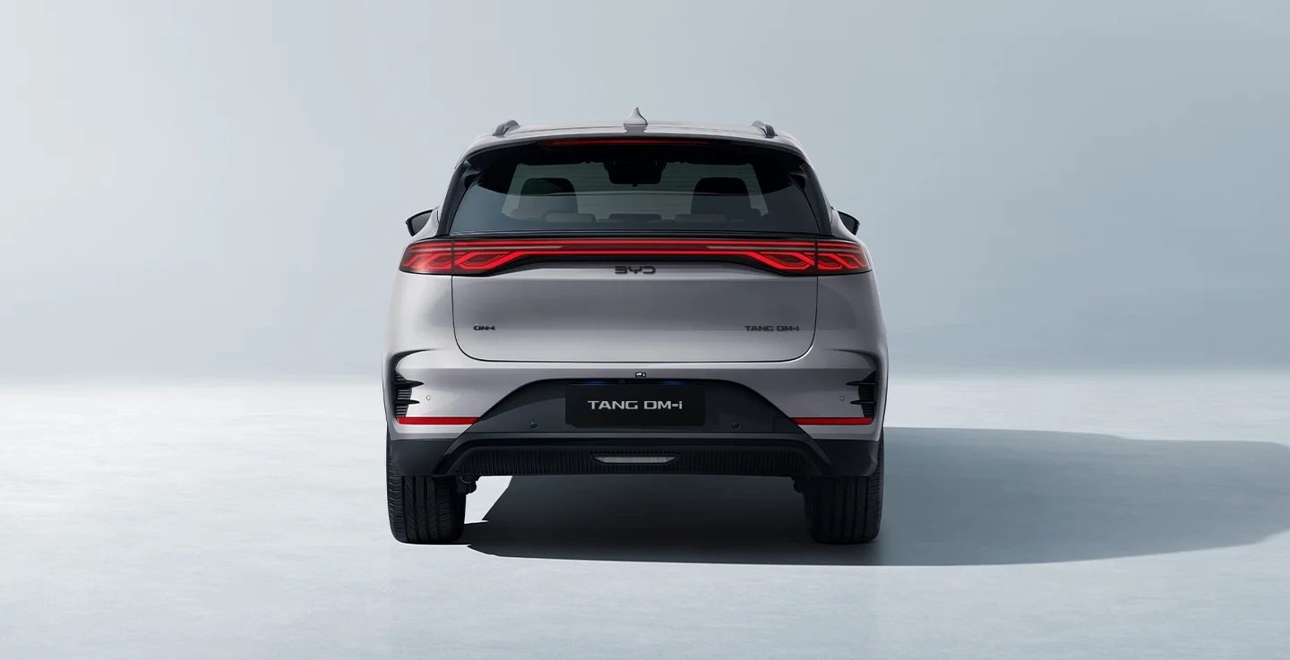 BYD Tang DM-i 2026 — экстерьер, вид сзади, рынок Philippines / China export visual reference