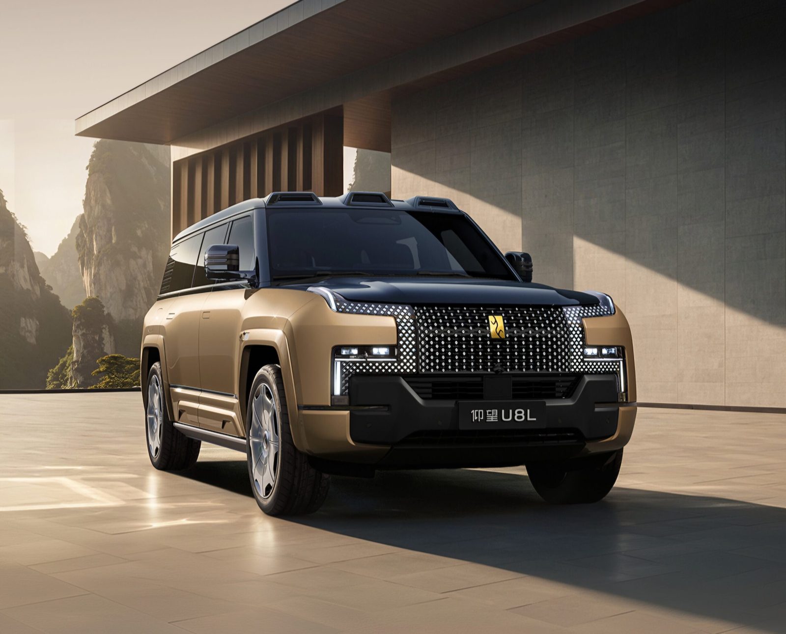 BYD Yangwang U8L 2025 — экстерьер, вид сбоку, рынок internal_mvp