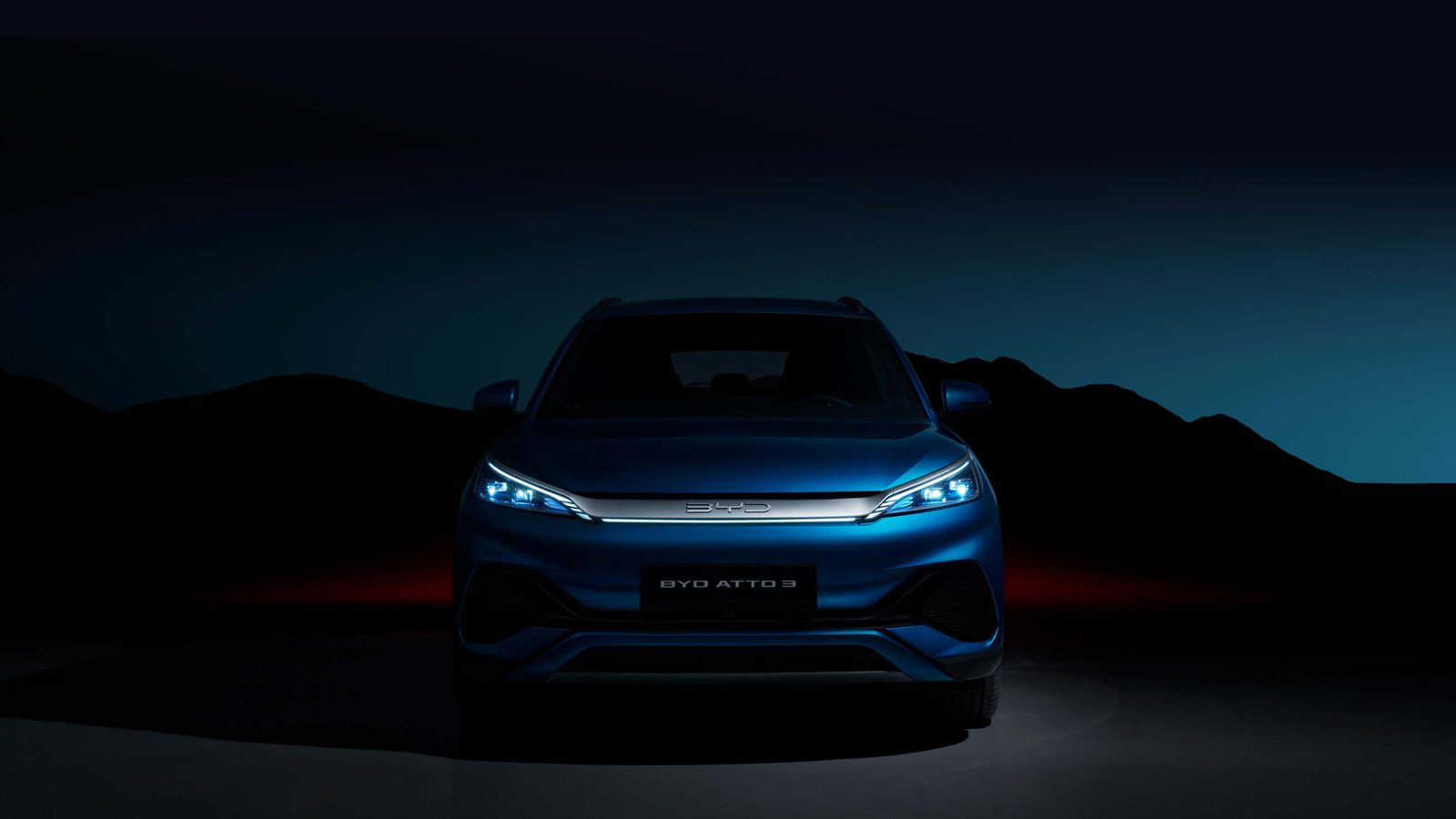 BYD Atto 3 Global First Generation 2022 — экстерьер, front night, рынок global