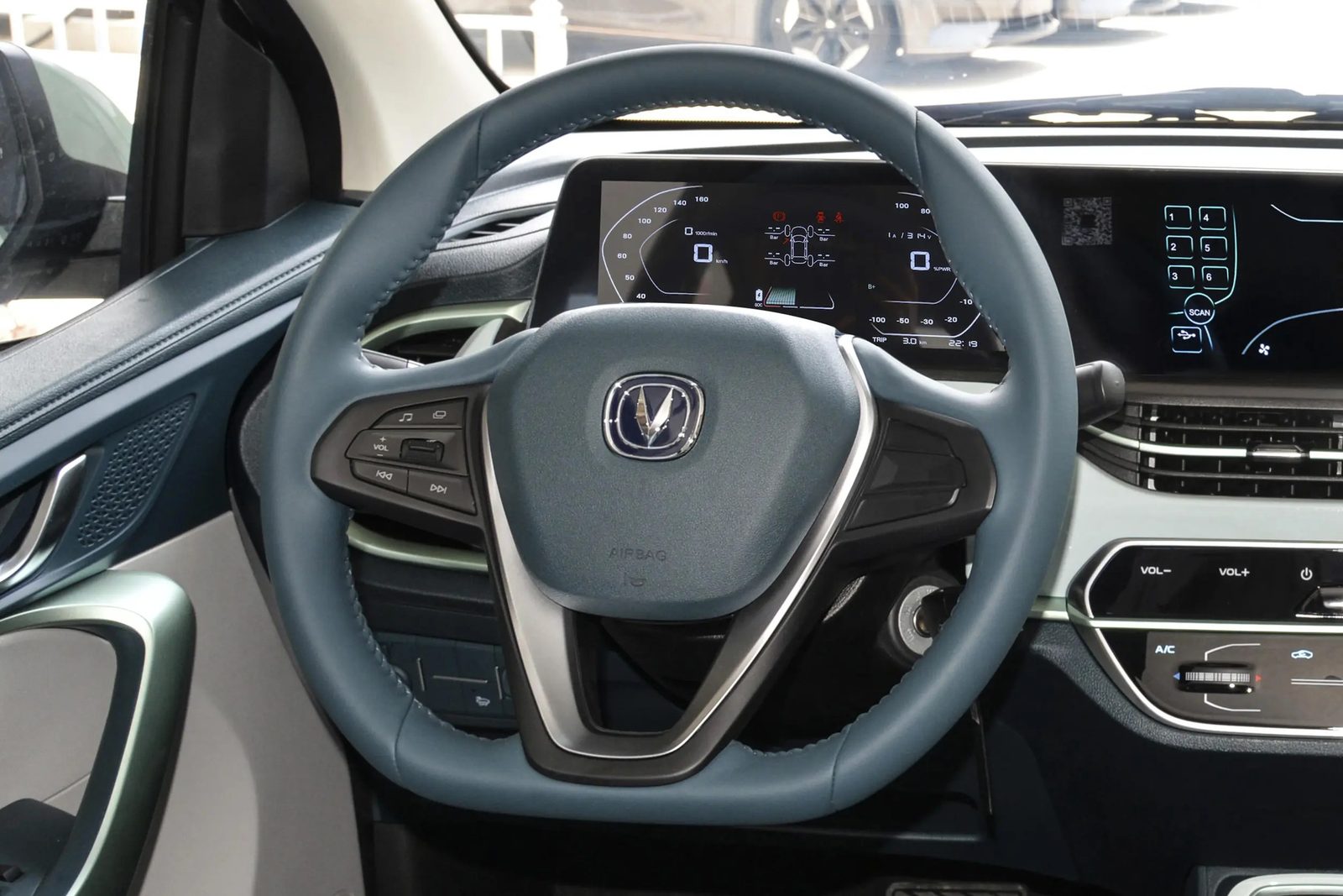 Changan Benben E-Star 2021 — интерьер, второй ряд сидений, рынок internal_mvp