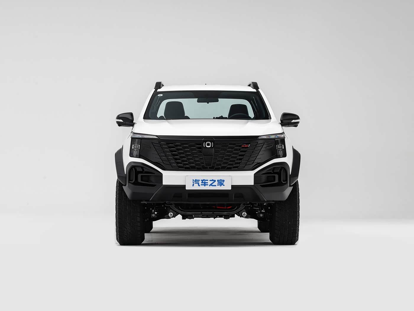 Changan Hunter K70 EREV 2026 — экстерьер, вид спереди