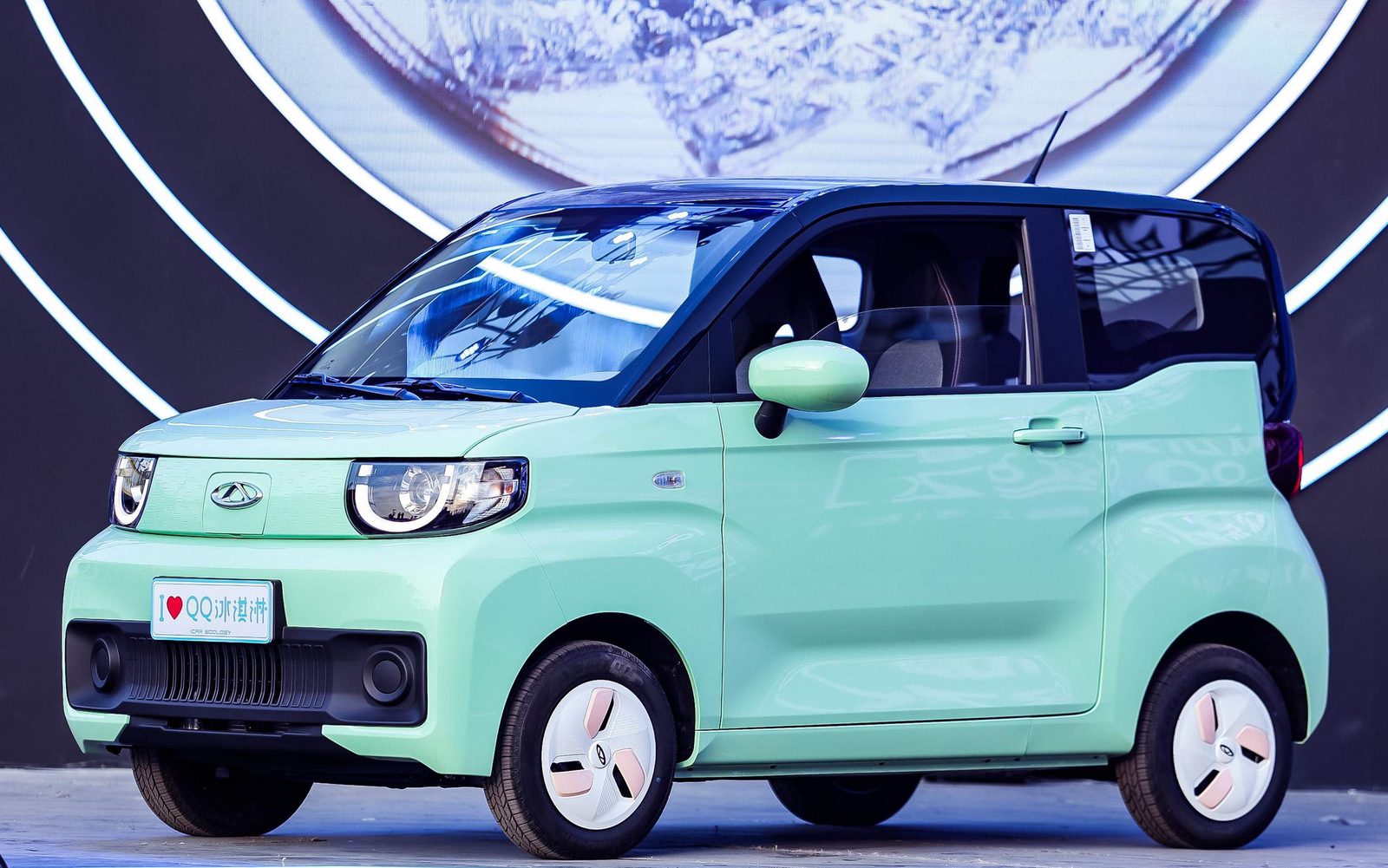 Chery Group QQ Ice Cream 2026 — экстерьер, вид сбоку, рынок internal_mvp