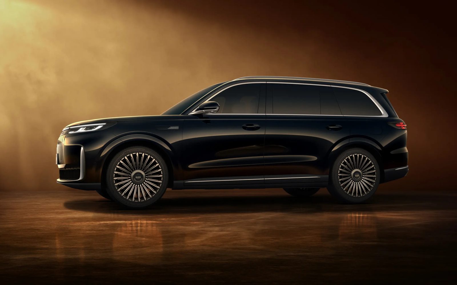 Chery Group ESTEO Exlantix ET8 2026 — экстерьер, side profile black studio, рынок Russia announced/watchlist