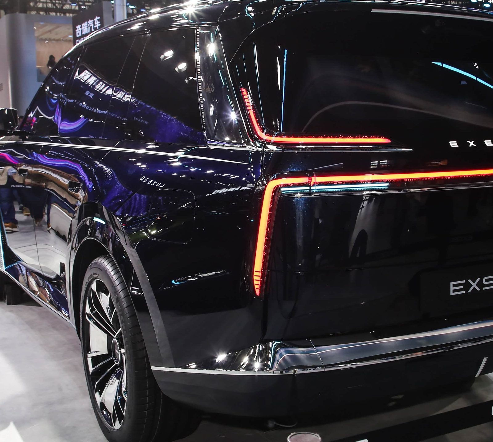 Chery Group Exeed EX9 Concept 2026 — экстерьер, rear light body detail, рынок China 2026 concept / auto-show reference