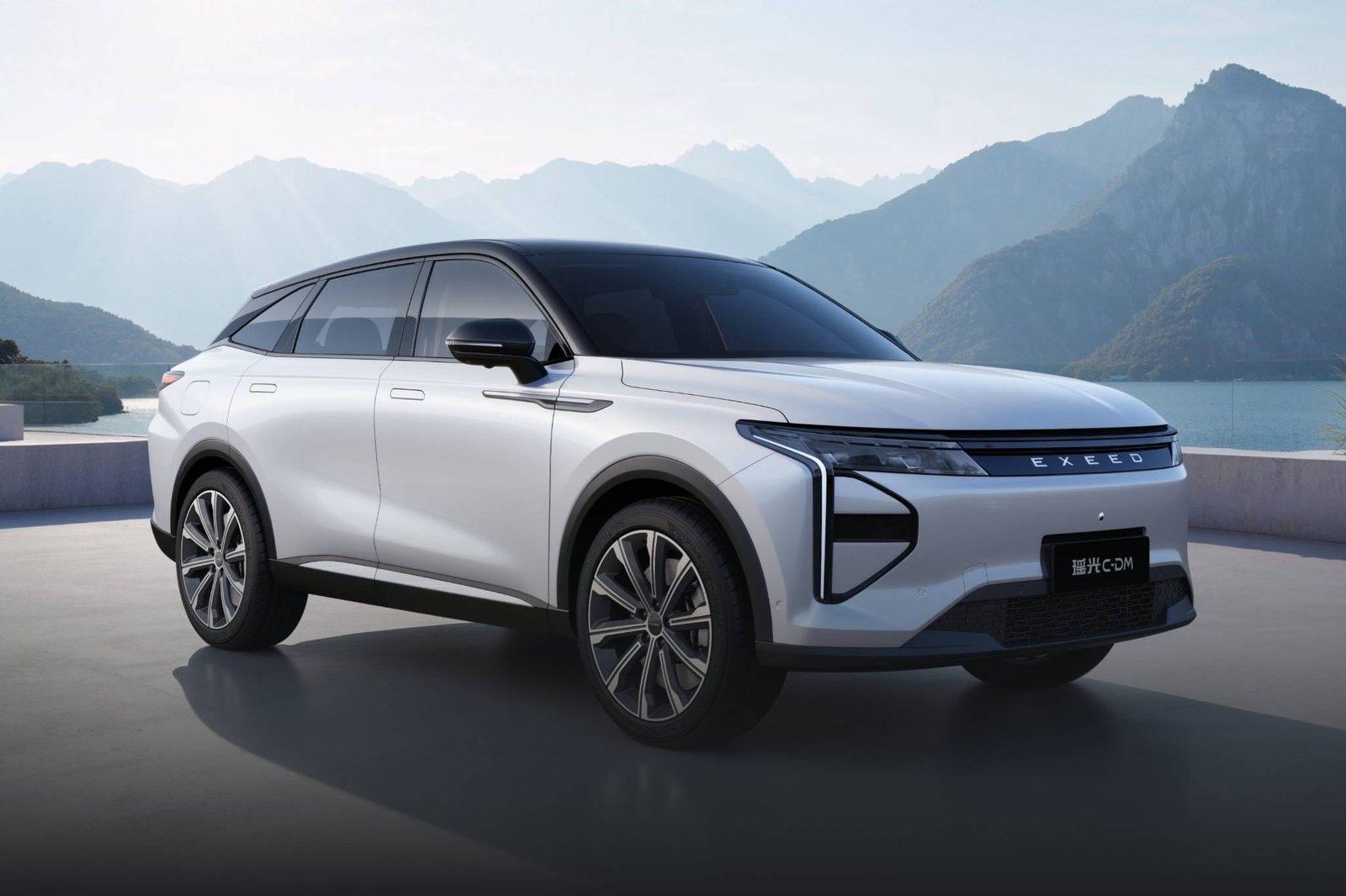 Chery Group Exeed RX C-DM 2026 — экстерьер, вид сбоку, рынок internal_mvp