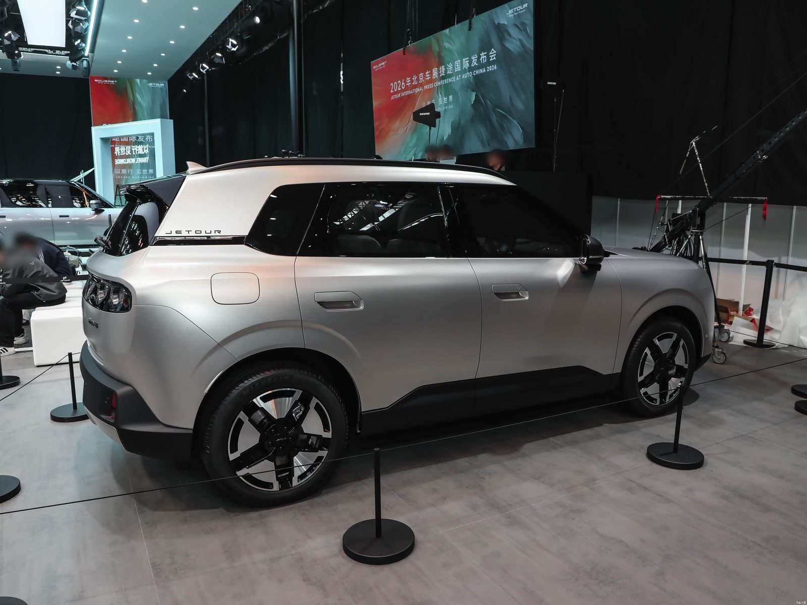 Chery Group Jetour Huanyouzhe EV 2026 — экстерьер, side profile show, рынок China 2026 pre-sale auto-show reference