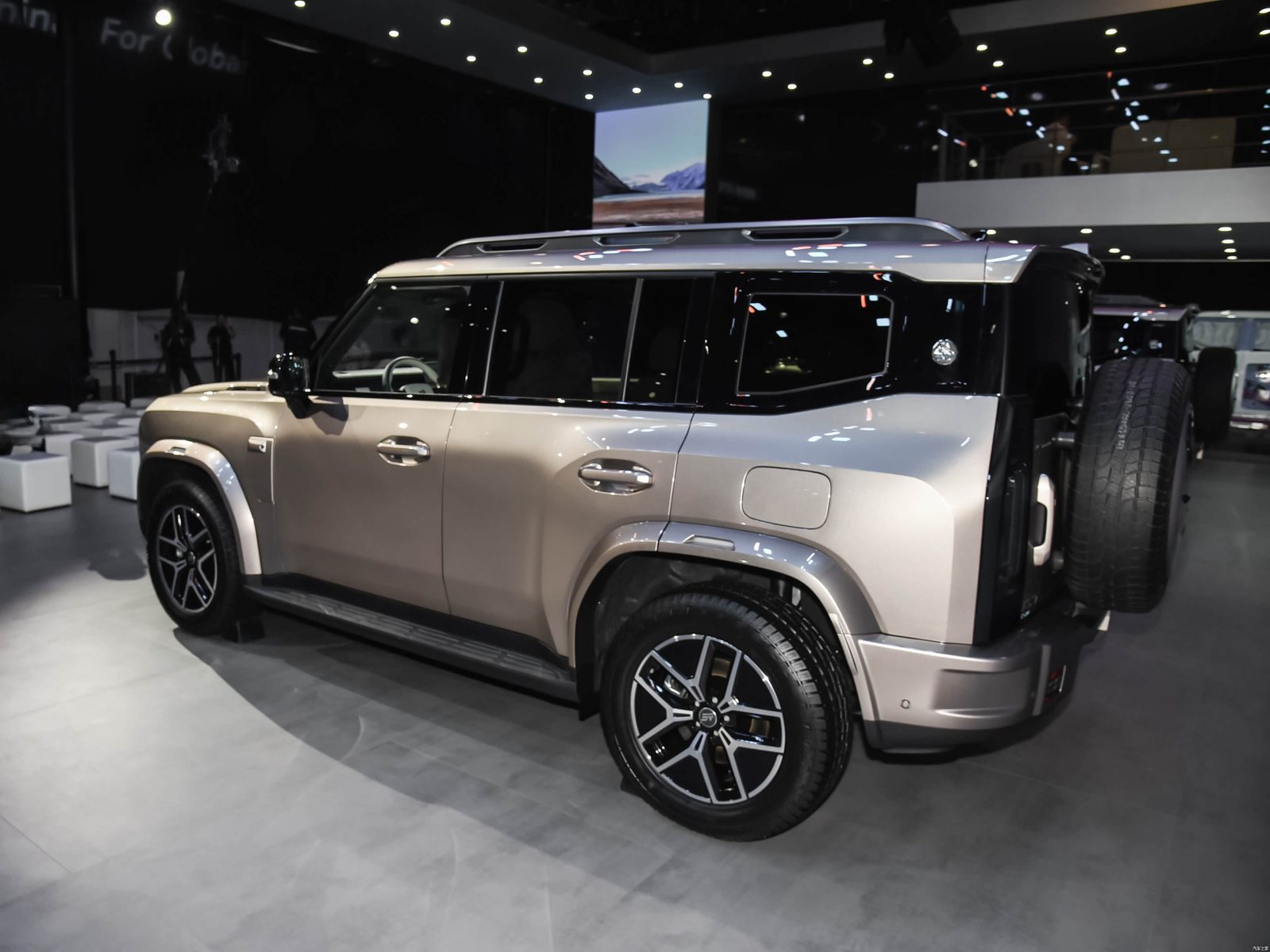 Chery Group Jetour Traveller 7 2026 — экстерьер, side profile, рынок China