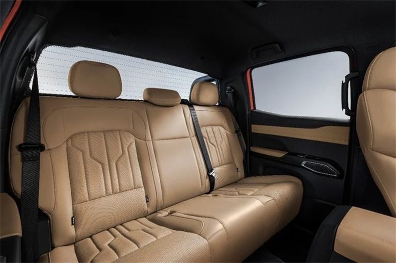 Chery Rely Pickup Rely R08 EV / Himla EV 2025 — интерьер, второй ряд сидений, рынок China