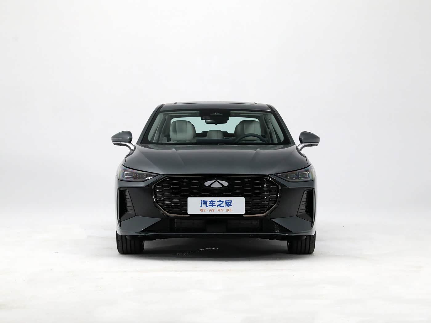 Chery Group Fulwin A8L C-DM 2024 — экстерьер, front three quarter alt, рынок China retail