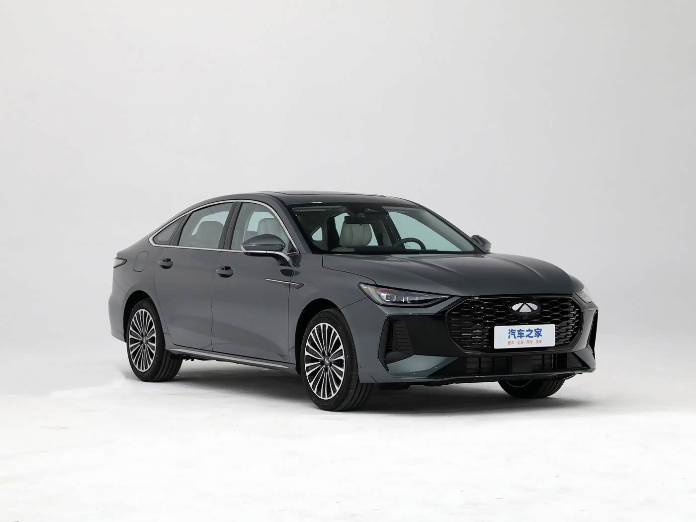 Chery Group Fulwin A8L C-DM 2024 — экстерьер, side front, рынок China retail