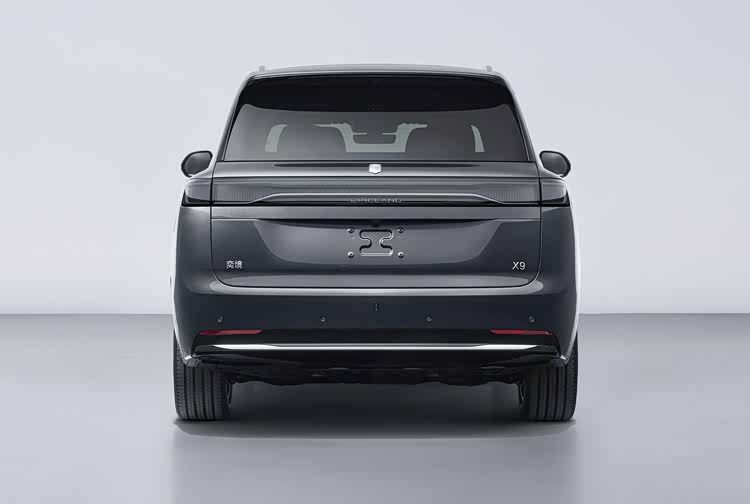 Dongfeng Yijing X9 EV 2027 — экстерьер, вид сзади, рынок China