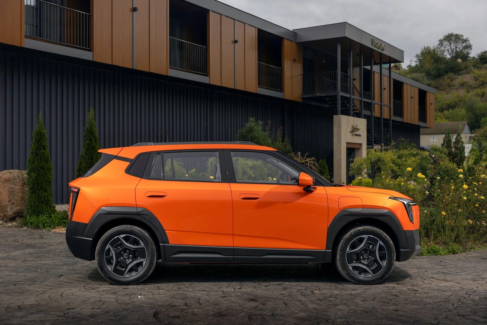 Evolute i-JOY 2026 — экстерьер, side profile