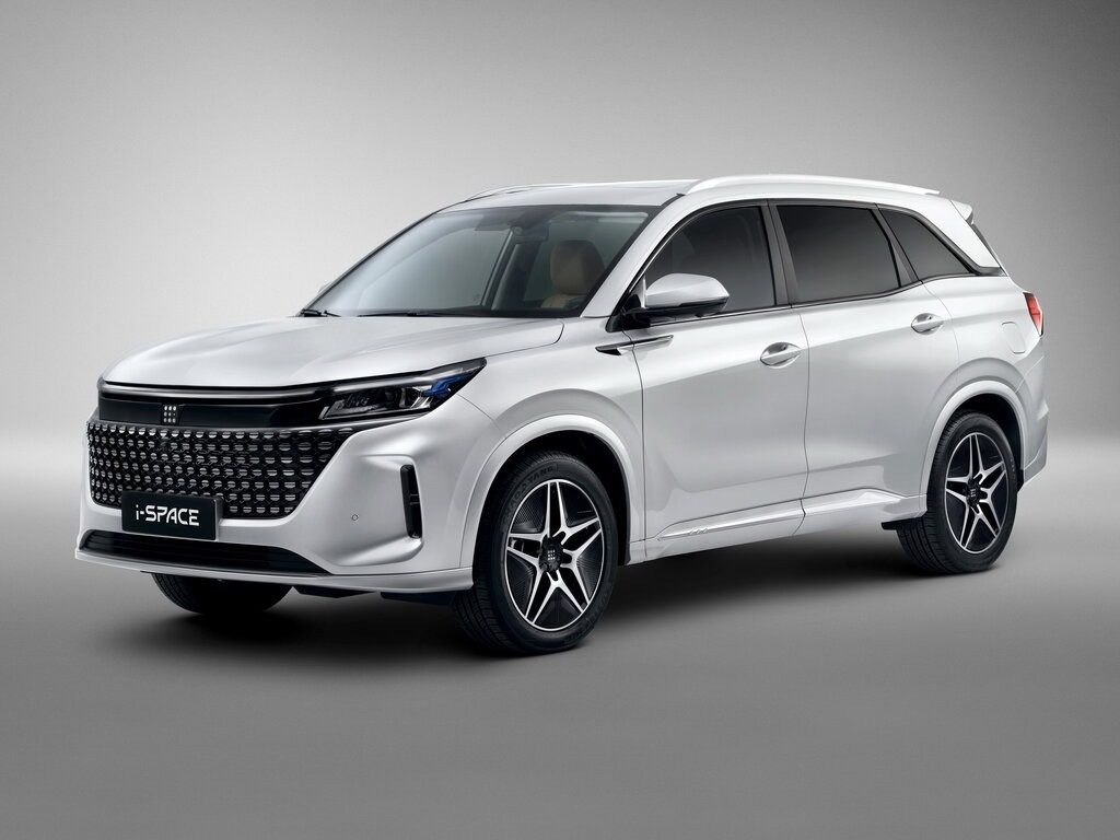 Evolute i-SPACE 2024 — экстерьер, front 3q studio, рынок Russia / model-family reference