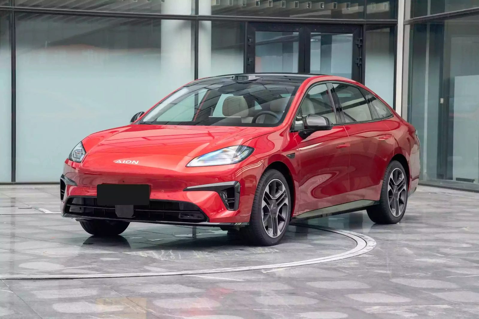 GAC Aion Aion RT 2024 — экстерьер, front 3q red, рынок china