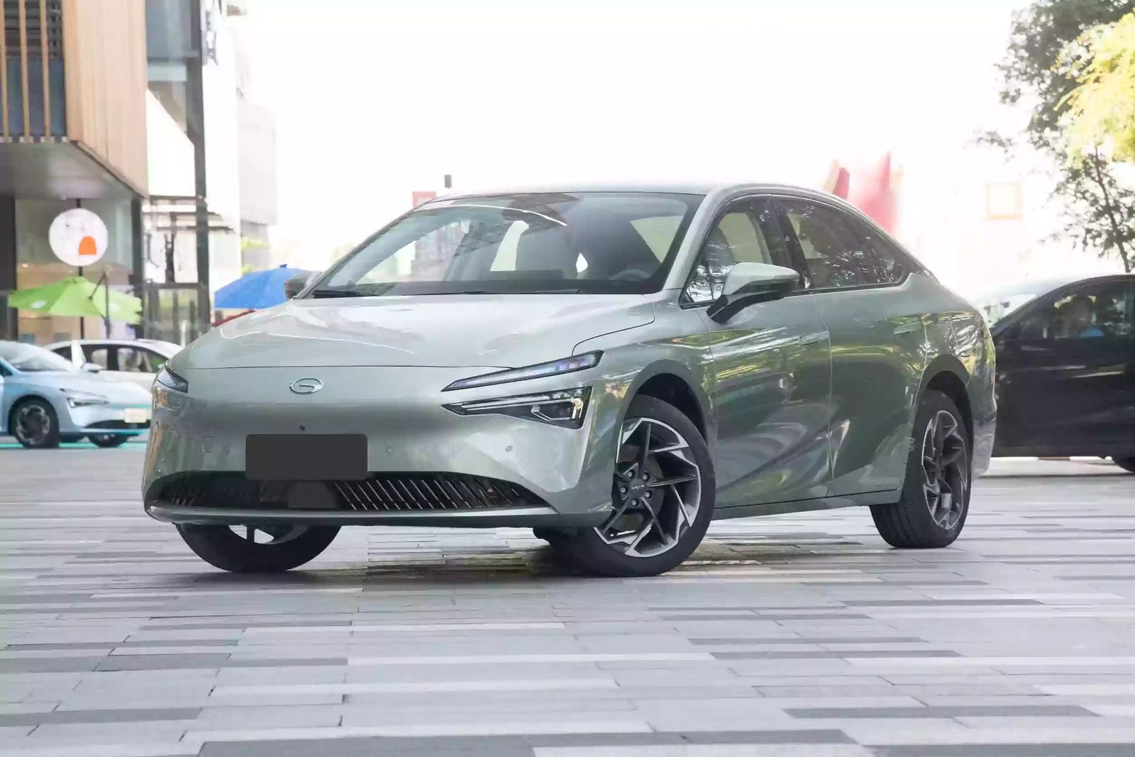 GAC Aion Aion S 2023 — экстерьер, front 3q gray, рынок China/import
