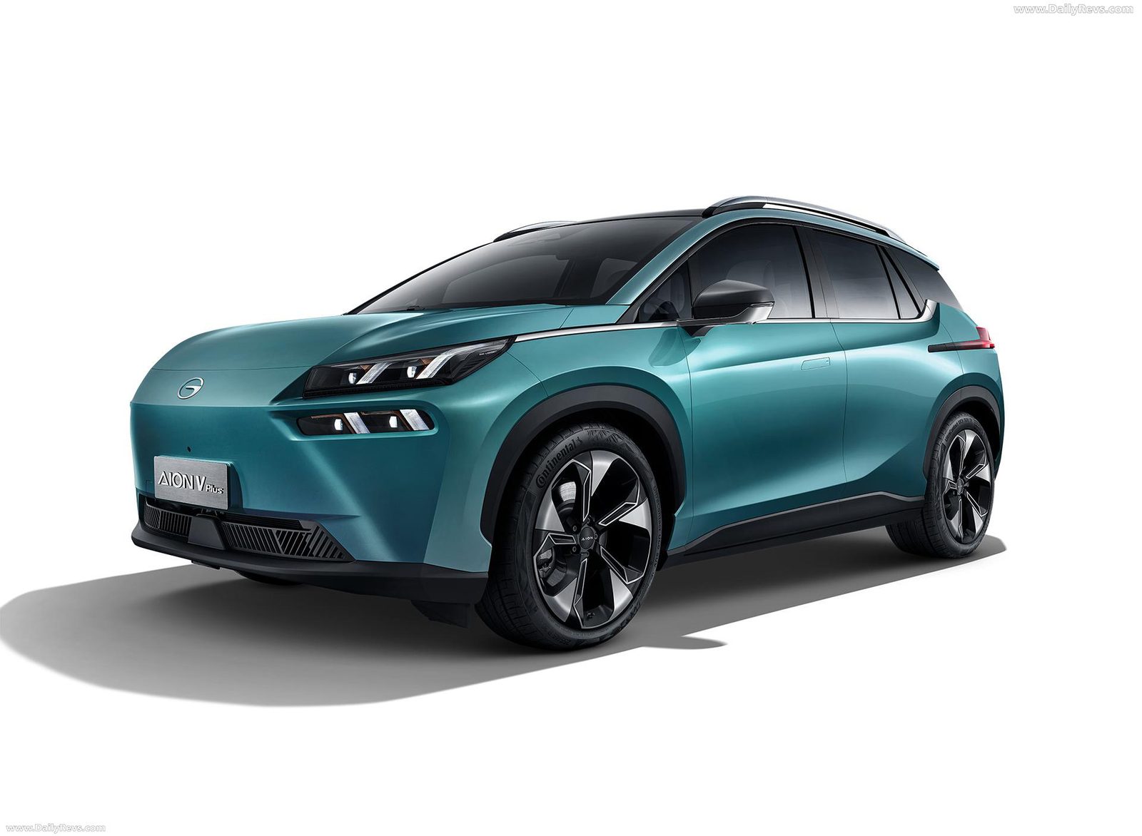GAC Aion Aion V Plus 2023 — экстерьер, вид спереди 3/4, рынок China/import