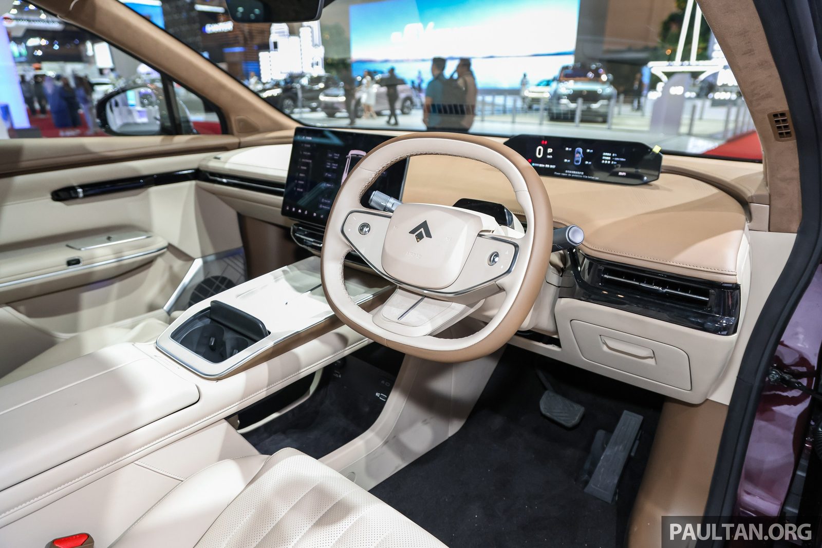 GAC Aion Hyptec S600 EV 2026 — интерьер, второй ряд сидений, рынок internal_mvp