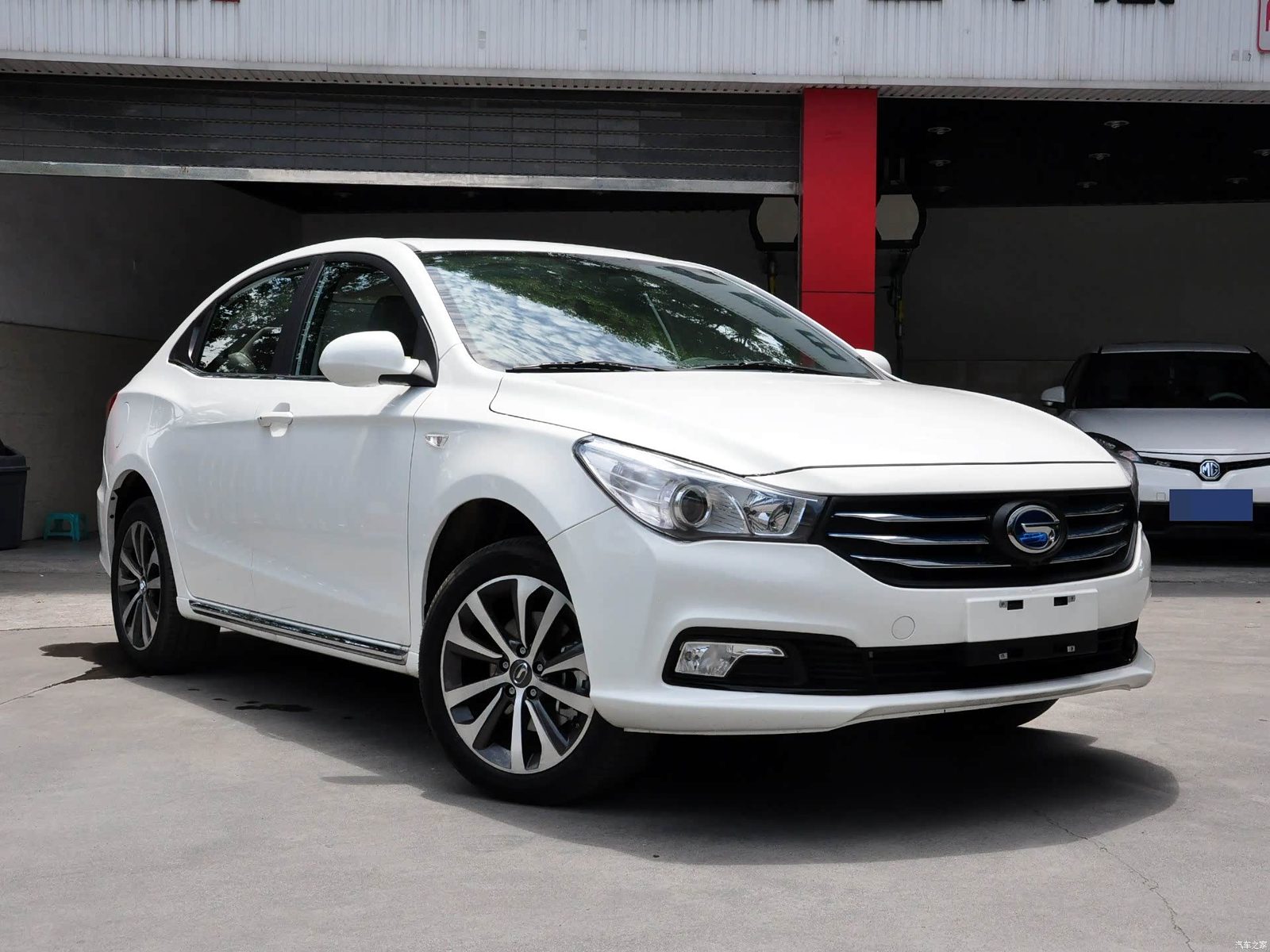 GAC Trumpchi GA3S PHEV 2017 — экстерьер, вид сбоку, рынок China archive exact-specification reference