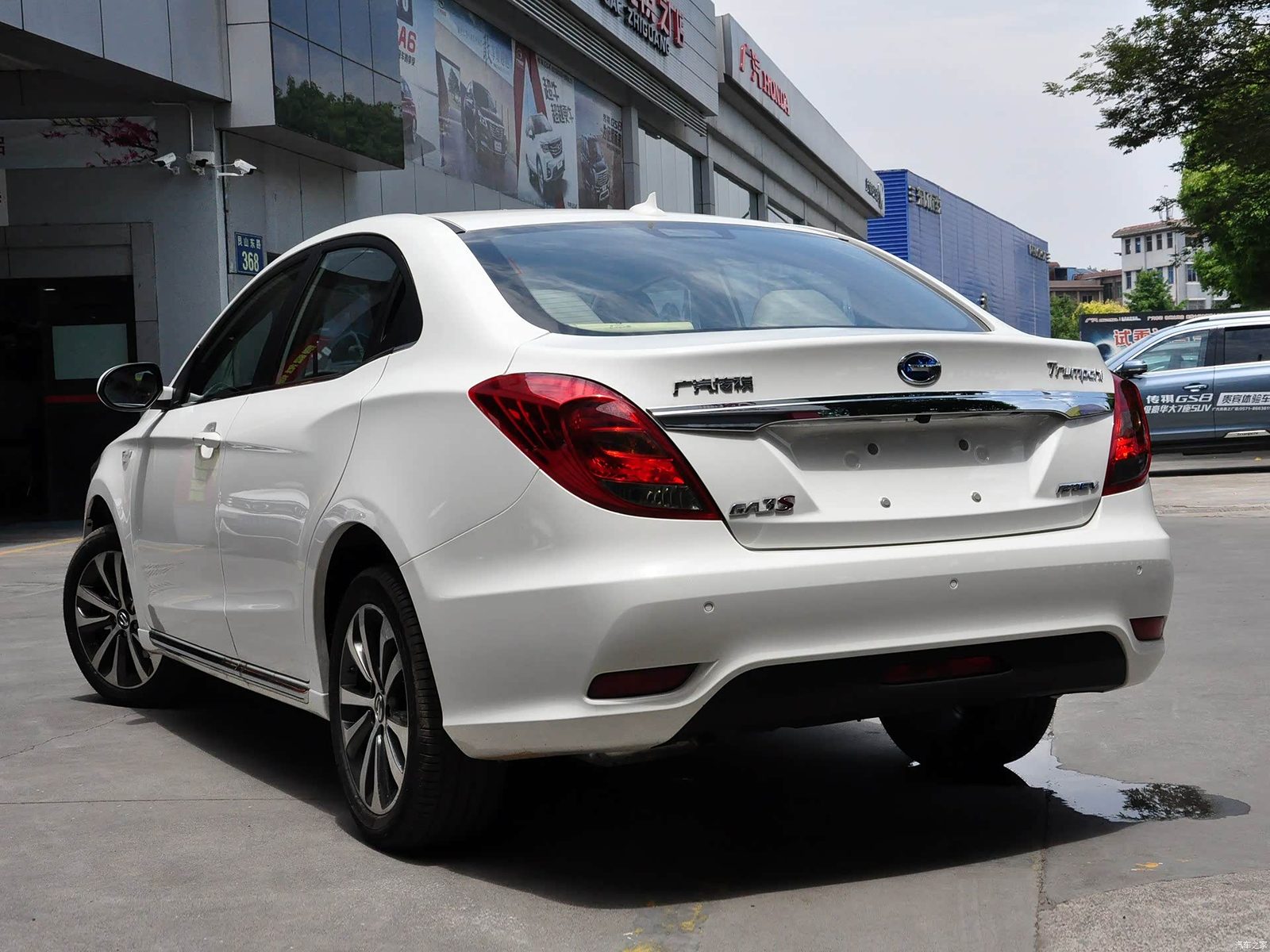GAC Trumpchi GA3S PHEV 2017 — экстерьер, вид сзади, рынок China archive exact-specification reference