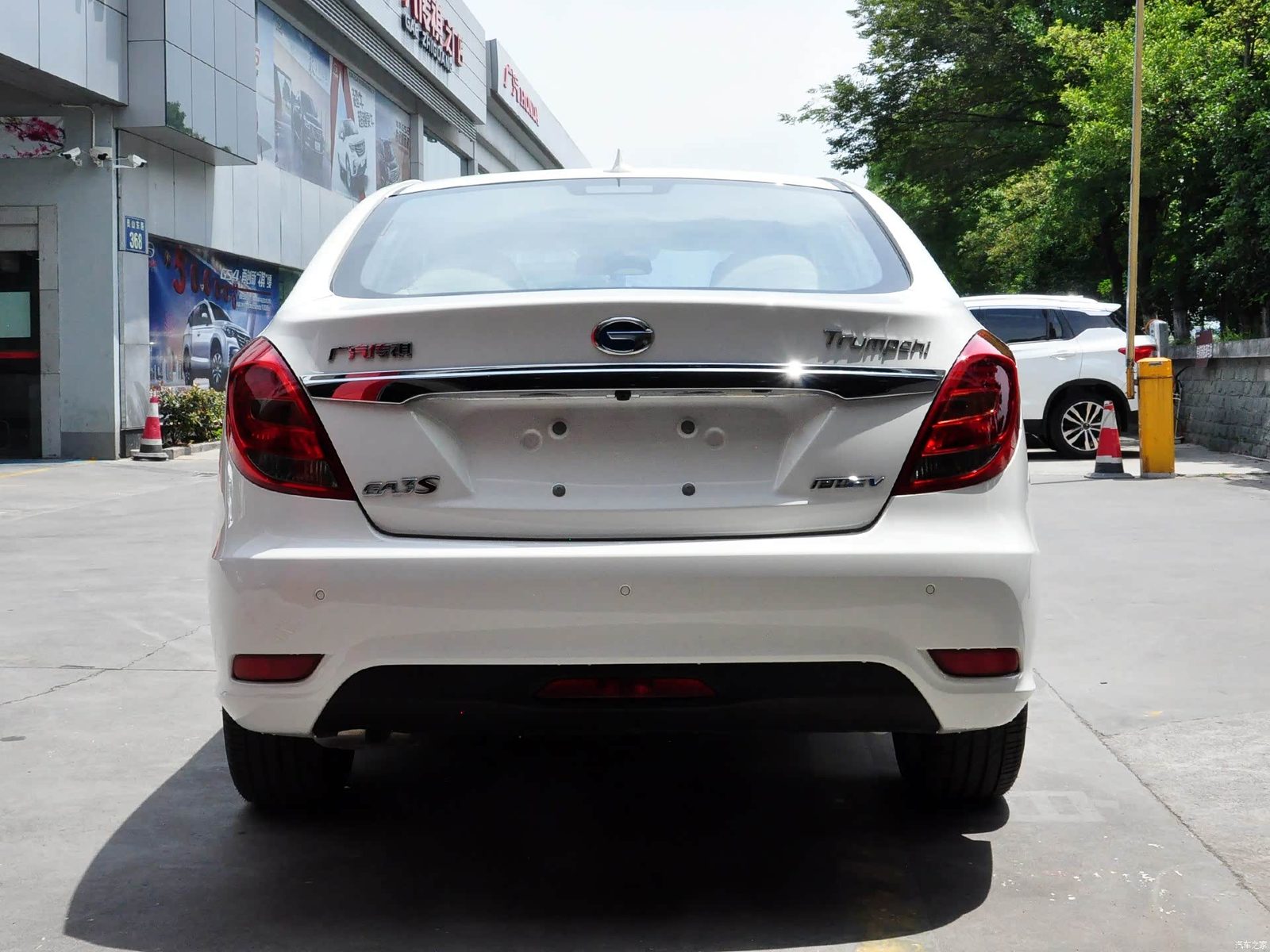 GAC Trumpchi GA3S PHEV 2017 — экстерьер, rear 3q opposite, рынок China archive exact-specification reference