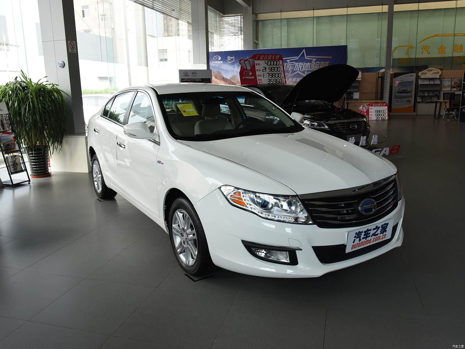GAC Trumpchi GA5 PHEV 2016 — экстерьер, front 3q opposite, рынок China archive exact-specification reference